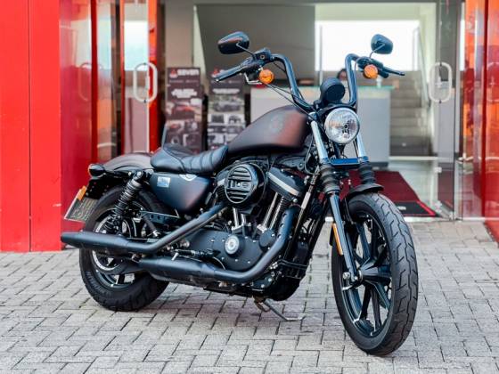 HARLEY-DAVIDSON SPORTSTER IRON 883 HARLEY-DAVIDSON SPORTSTER IRON 883